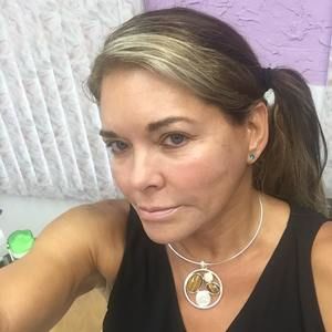 Meet your Posher, Nilsa